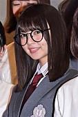 乃木坂４６「乃木坂４６齋藤飛鳥、年上メンバ－をイジり倒す　大きな眼鏡姿に「ちょっと緊張しています」」1枚目/1