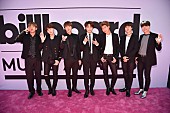 ＢＴＳ（防弾少年団）「【2017 ビルボード・ミュージック・アワード】、防弾少年団（BTS）が&amp;lt;Top Social Artist&amp;gt;を受賞」1枚目/1