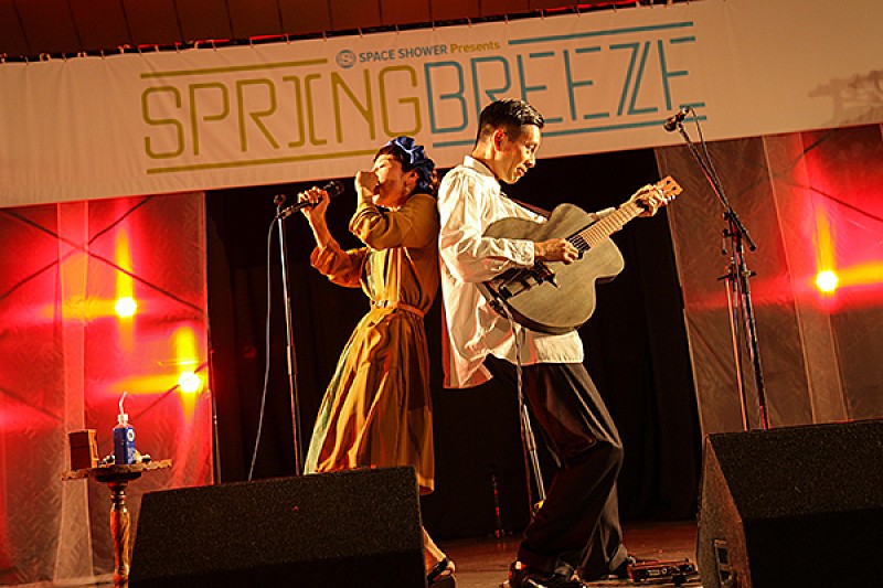 ハンバートハンバート「【SPACE SHOWER Presents SPRING BREEZE 2017】爽やかな風が吹く中開催された都会の野外音楽イベントをレポート」1枚目/20