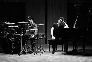 「元解体業ピアニスト＆怪物ドラマーの“凄すぎるコンビ”天平＆真央樹 ツアー開催」