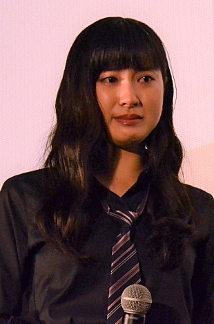 「土屋太鳳、監督からの手紙に感涙　“お兄”たちにも感謝」