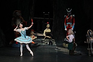 「イングリッシュ・ナショナル・バレエ満を持しての来日公演『コッペリア』で開幕」