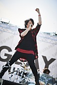 GLAY「」2枚目/3