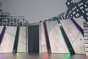 「ふぉ～ゆ～、主演舞台を見に来てくれる先輩は…？　「相葉雅紀くん。光一くんは引っ張ってでも…」」