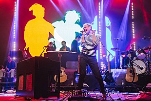 「ベルセバのリチャード、USツアー移動中に置いてきぼりに　翌日無事バンドに合流」