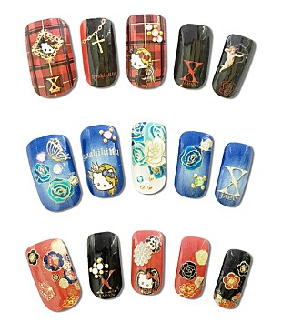 「YOSHIKI ディナーショーで「yoshikitty」ネイルシールセット先行発売」