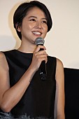 「長澤まさみ、撮影指示に対し虚無的な顔を！？　黒沢清監督「うれしいやら、困ったやら」」1枚目/1