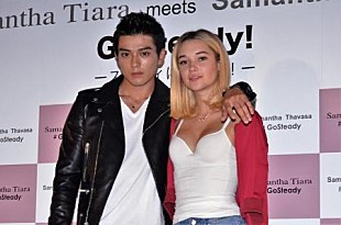 「新田真剣佑、サラ・シュナイダ－と英語でやりとり　「ホ－ムに帰ってきたみたい」」