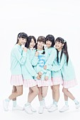 「ミスiDファイナリスト5名がアイドルグループ結成！ TVアニメ『妖アパ』OP曲でデビュー」1枚目/2