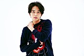 北村匠海「北村匠海 『恋と嘘』単独インタビュー（後編）、「自分を出せる場所は音楽で、自分の個性がないところから創り上げていくのがお芝居」」1枚目/4