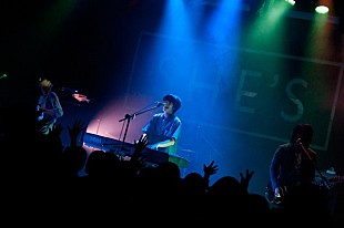 「SHE'S＆PELICAN FANCLUBが台湾で対バン！ 地元ファンが詰めかける」