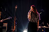 片平里菜「片平里菜 ライブハウスツアー開幕！“愛してしまえば 裸になる”新曲「愛のせい」リリックビデオ公開」1枚目/3