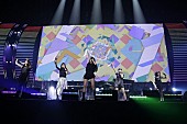 Little Glee Monster「リトグリ、【バズリズムLIVE2017】に出演し圧巻の歌唱力を披露」1枚目/2