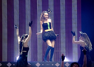 「安室奈美恵、ラストツアーは女性ソロ史上最多動員数70万人に」