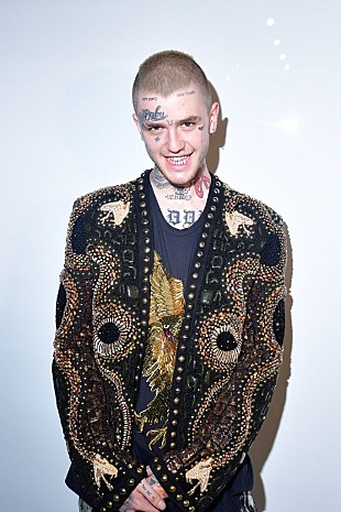 「人気急上昇中の若手ラッパー、リル・ピープが21歳で死去　向精神薬の過剰摂取か」