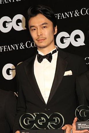 「長谷川博己“１年遅れ”の受賞に感激　「今年は無理だと思っていたので…」」