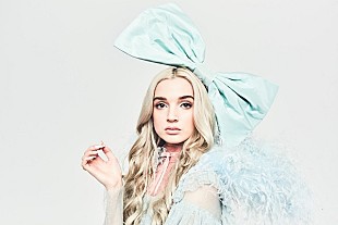 「人間？　アンドロイド？　Poppyが2018年1月に初来日ショーケースを開催」