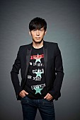 寺岡呼人「寺岡呼人、50歳の節目にニューアルバム『LOVE＝UNLIMITED』発売決定」1枚目/2