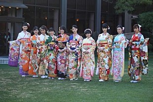 「剛力彩芽、武井咲らの不在に「寂しい」　オスカ－若手１０人が恒例の晴れ着撮影会」