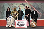 マーク・ハミル「『スター・ウォーズ／最後のジェダイ』来日記者会見、昨年12月急逝のキャリーは「唯一無二でかけがえのない存在」」1枚目/1