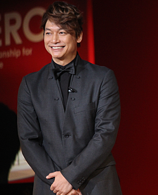 「香取慎吾、最近は運動不足！？　「全然踊らなくなった」」