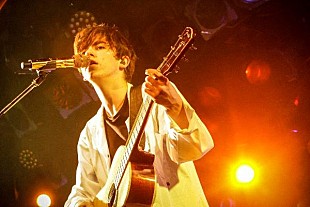 「デクラン・マッケンナ再来日、18歳最後の単独公演を終了」