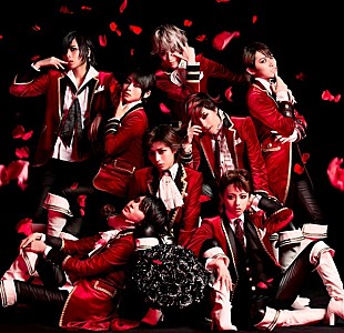 「ザ・フーパーズ、新曲「ヴァンパイアキス」MVダイジェスト公開」