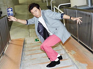 「桑田佳祐 ベストMV集『MVP』全曲解説公開！ 映像スタッフが貴重なエピソードを証言」