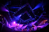 B&#039;z「Z-STAGE　back number　写真提供：FM802」4枚目/49