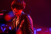 B&#039;z「アレキサンドロス　写真提供：FM802」14枚目/49