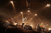 B&#039;z「L-STAGE　フレデリック　写真提供：FM802」21枚目/49