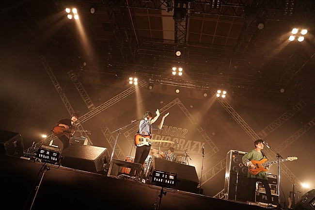 B'z「L-STAGE　フレデリック　写真提供：FM802」21枚目/49