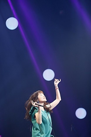 「＜ライブレポート＞安藤裕子、ホーン隊を迎え自身の“ポップシーン”を体現　15周年記念ライブも発表」