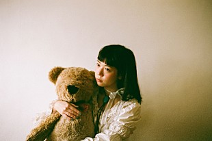 「永原真夏、ソロ初となるフルアルバムのリード曲「ダンサー・ イン・ザ・ポエトリー」MV公開＆先行配信開始」