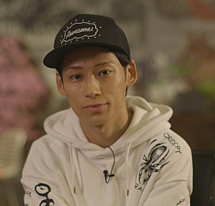 「UVERworld TAKUYA∞コメント映像公開！ TYCOONツアー＠横浜アリーナ公演、3/18 WOWOWにてオンエア」