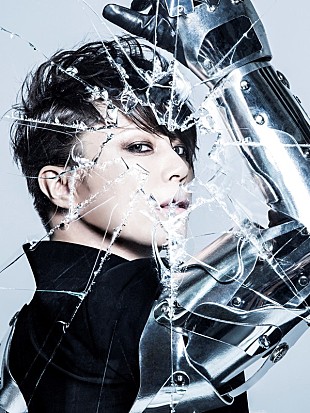 「西川貴教がシェイクスピア役！ 福田雄一最新作で中川晃教と文芸バトル」