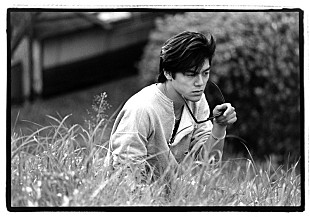 「尾崎豊 未公開のライブリハ映像も！ クリップ集『10 Pieces Of Story』4月リリース」