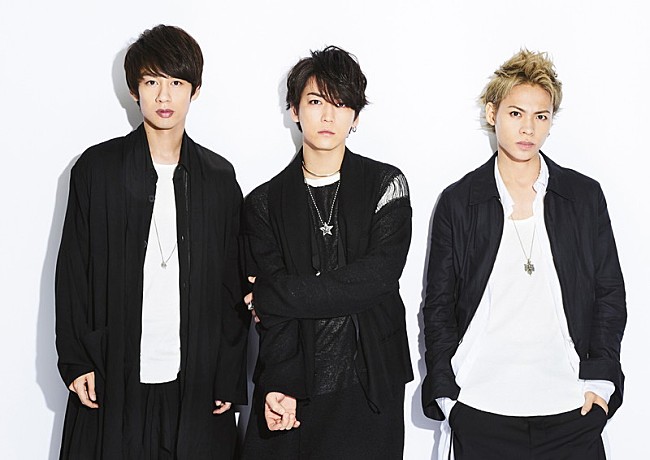 「KAT-TUN ネット番組にサプライズ登場＆イベント生配信を発表！「時代は変わったなぁー」」1枚目/1