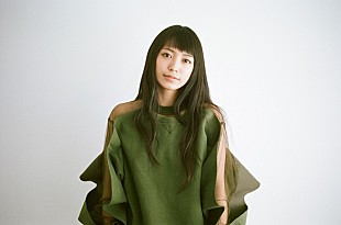「miwa “皆さんと作っていく”一人弾き語りツアー開幕！ ファイナルは横浜アリーナ」