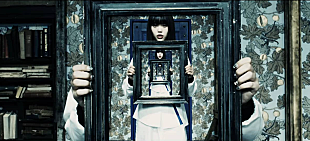 「BiSH、6月20日に自身初となる両A面シングルの発売が決定 収録曲「HiDE the BLUE」のMVも公開」