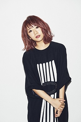 「Dream Aya ニューヨークで海外初個展！ バラエティに富んだ写真を展示」