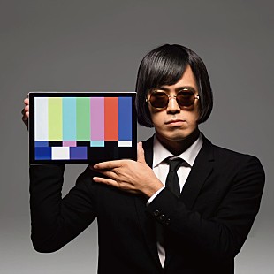 「アーバンギャルド松永天馬×川本真琴の2マン開催！ プール付きラブホで撮影されたMVも公開」