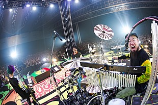 「WANIMA、初の映画主題歌となる新曲「Drive」やCMでも話題の「シグナル」等全24曲を披露 【Everybody!!Tour】幕張メッセ2DAYS公演完遂」