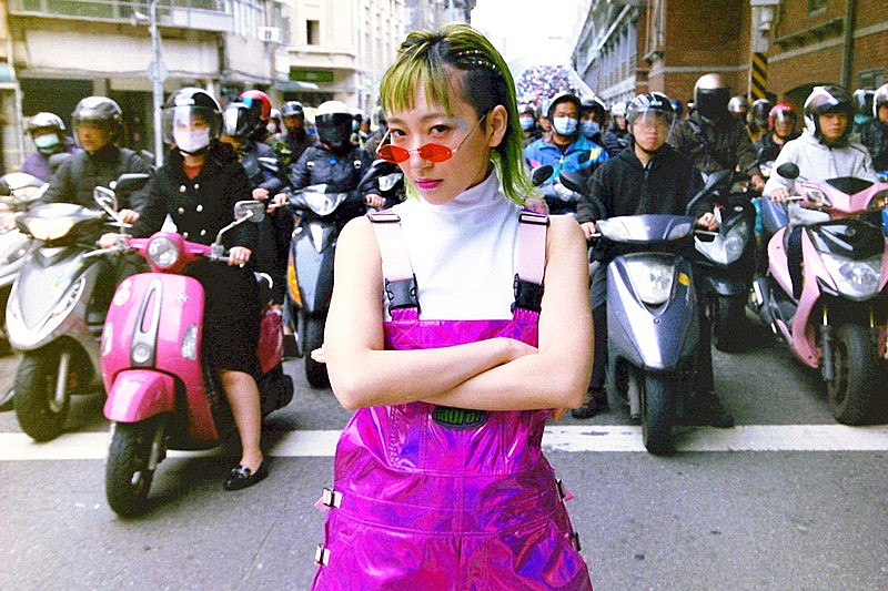 「あっこゴリラ」2枚目/4