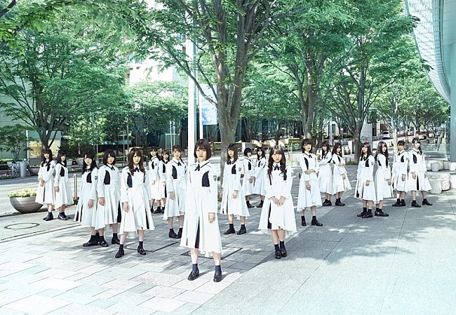 けやき坂46「けやき坂46、1stアルバム『走り出す瞬間』収録内容を発表　新曲は18曲」1枚目/4