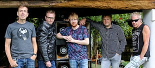 「ビッグ・カントリー、バグパイプ的なギターと骨太のサウンドで80年代を席巻したスコティッシュ・バンドの来日公演が決定」