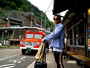 「Hilcrhyme、ドキュメンタリー番組の放送決定！ 再始動ライブまでの軌跡を追う」