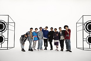 「w-inds.×RADIO FISH、コラボ曲「Stepping on the fire」MVが解禁」