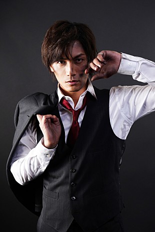 「加藤和樹、新ALの全曲試聴トレーラー＆リードトラック「HERO」MV公開」