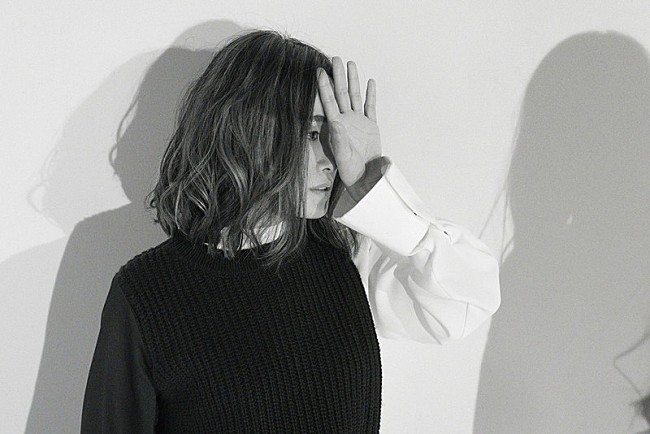 「NakamuraEmi×Volkswagen企画が始動！ 赤いGolfがツアーを追いかける」1枚目/1